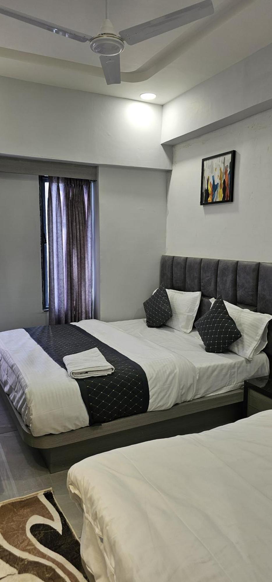 Hotel Allen Ahmedabad Buitenkant foto